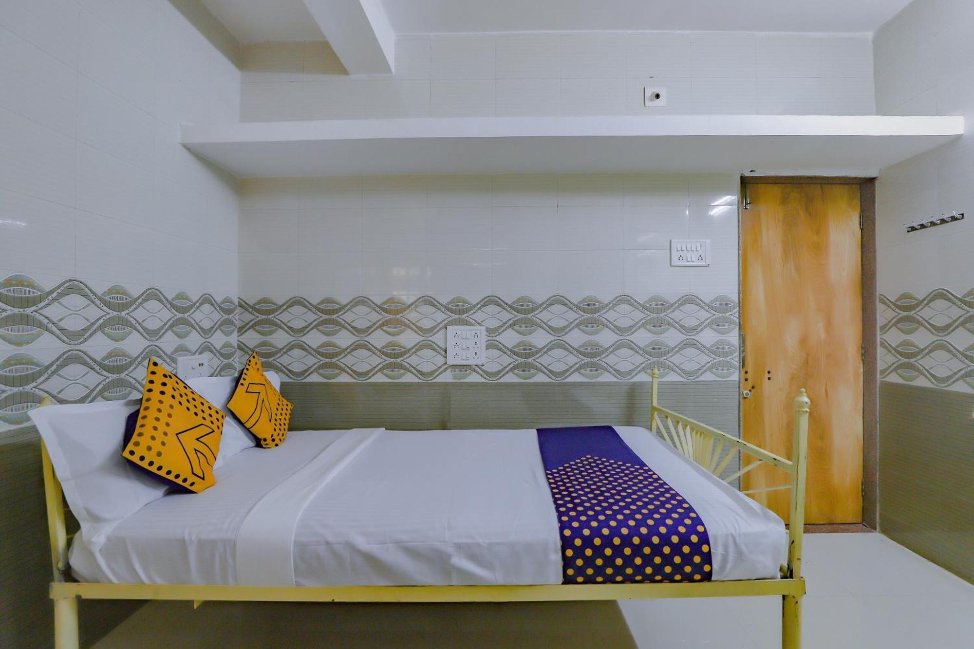 Spot On Jainsite Bhavan Palitana Exterior photo