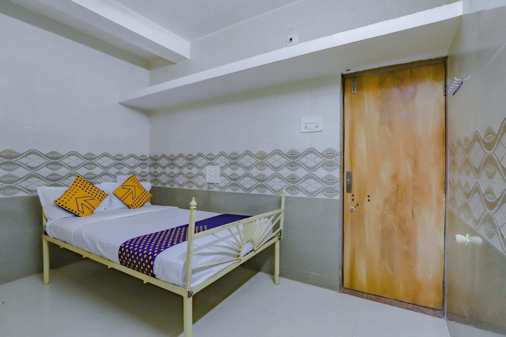Spot On Jainsite Bhavan Palitana Exterior photo